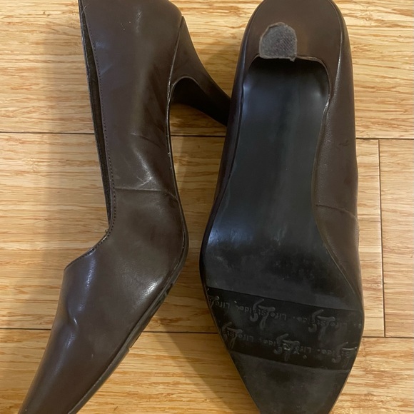 Women’s Shoes Life Stride. Color black. High heels. Very comfortable Shoes. - Picture 3 of 4